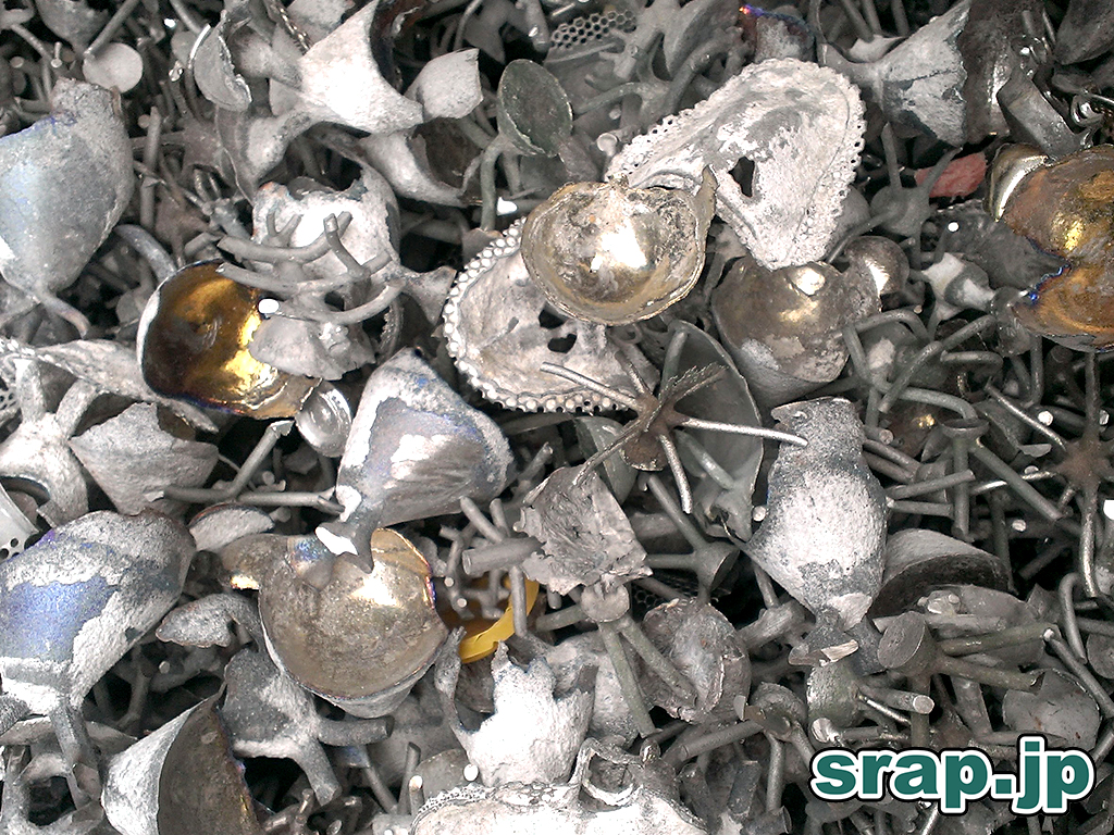 コバルトチタン